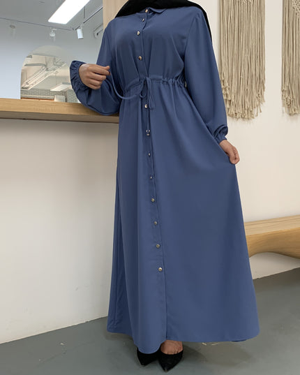 Full-button dress with a neat lapel