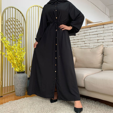 Full-button dress with a neat lapel