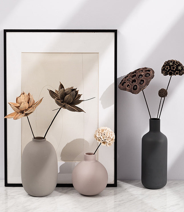 Ceramic vase