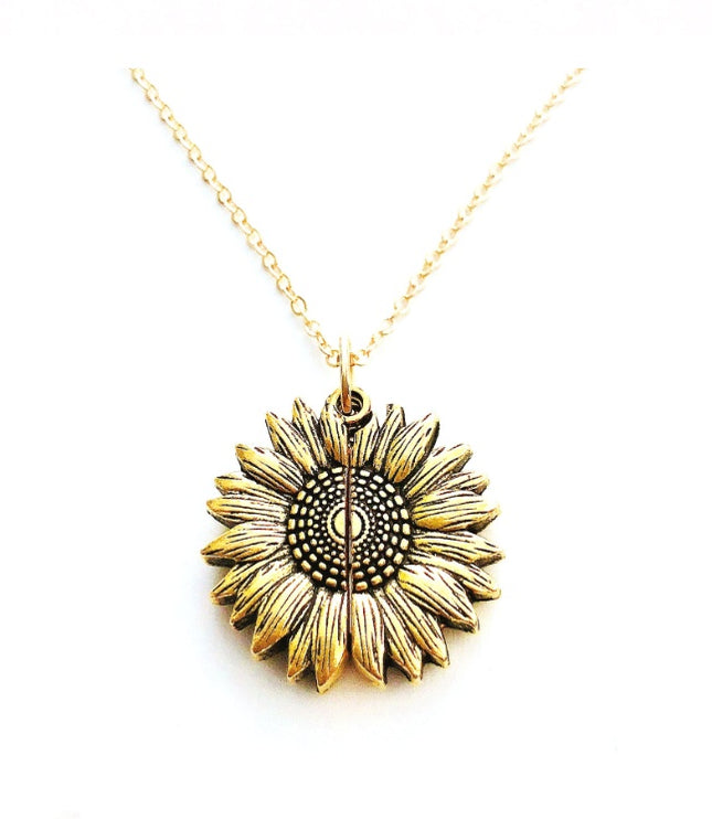 Sunflower Double Lettering Necklace