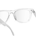 C Style White