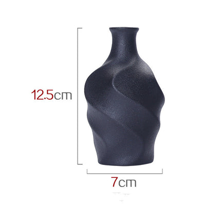 Minimalist Ceramic Art Vase – Black Zen Sculpture Design