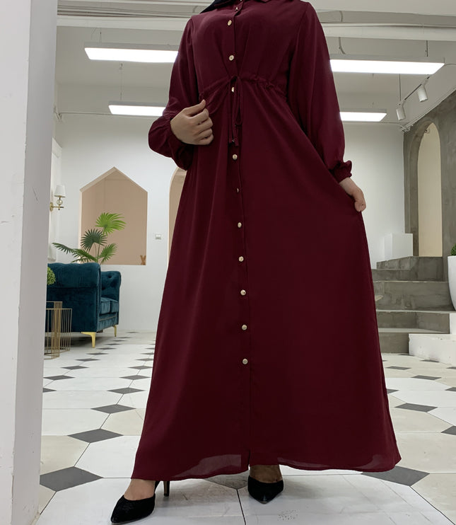 Full-button dress with a neat lapel