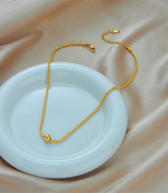 Simple Geometric Gold Necklace for Women – Titanium Steel with Large Hemp Flowers Chain

in