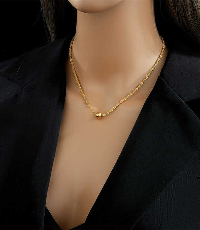 Simple Geometric Gold Necklace for Women – Titanium Steel with Large Hemp Flowers Chain

in