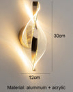 Tricolor Light / Golden Dot