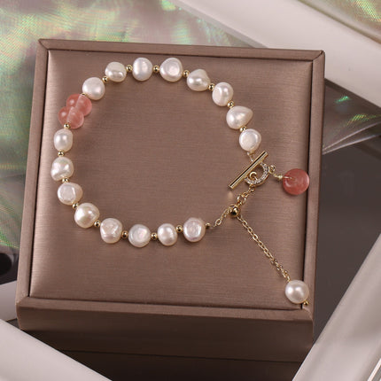 Modern Geometric Charm Bracelet for Stylish Women
